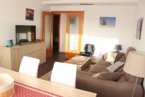 A beautiful & modern style Apartment
